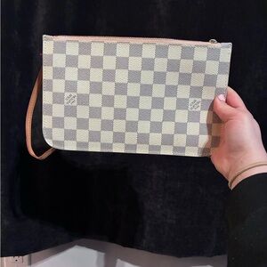 Louis Vuitton Neverfull Checkered Wristlet